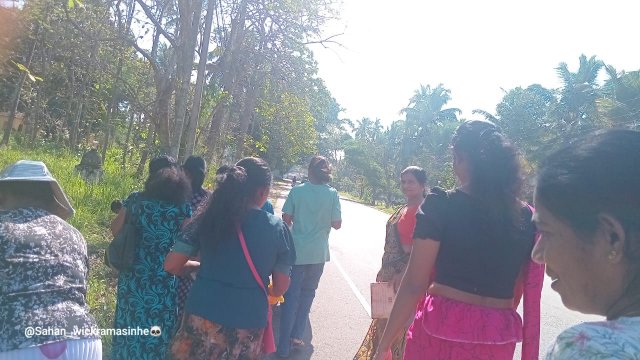 Clean Sri Lanka environmental cleaning program